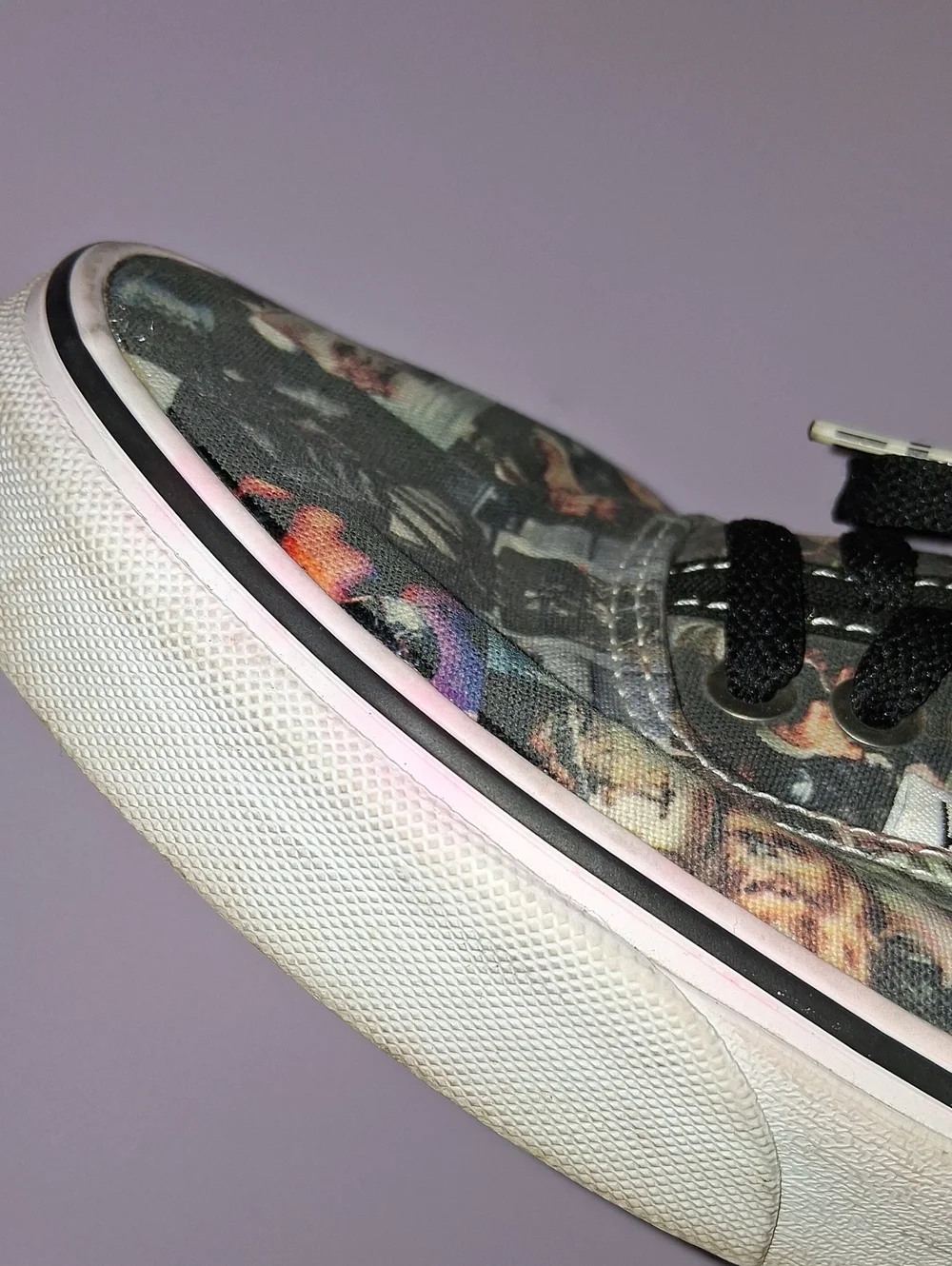 VANS Graphic Star Wars Print Sneakers Mens Sz. 7.5 Womens Sz. 9